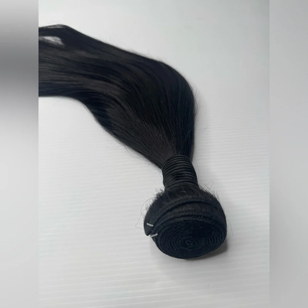19” Human Hair Blend Straight Bundle – Natural Black, Soft Silky Weft, Heat-Safe
